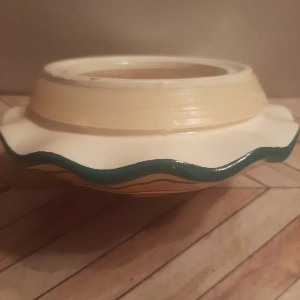 Unbranded italian pottery